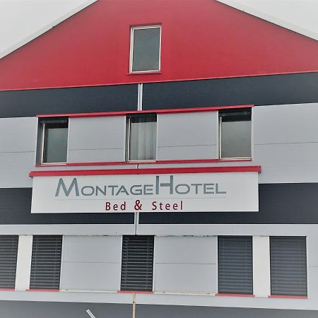 Montagehotel Bed & Steel Линц Екстериор снимка